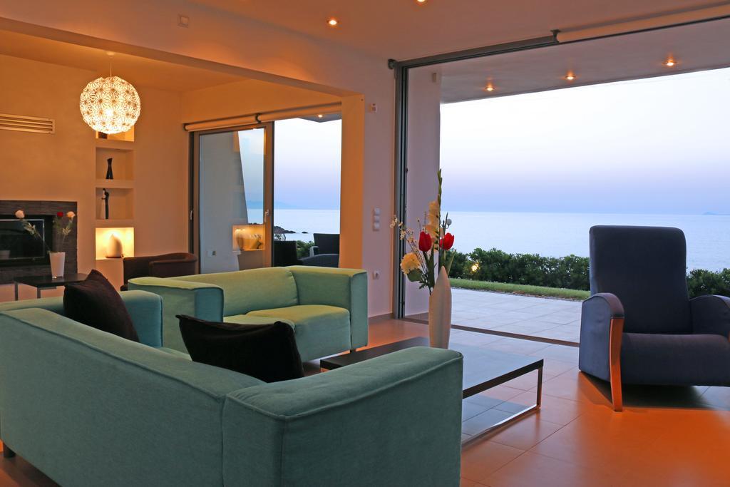 Villa Almyra Goúrnes Quarto foto